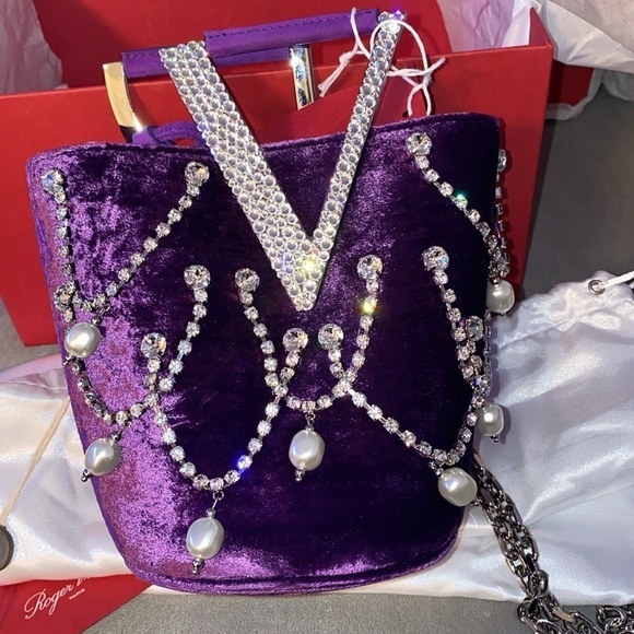 ROGER VIVIER
Cross-body bag Limited Edition super glamorous bag for sale NWT+BOX - Picture 11 of 13